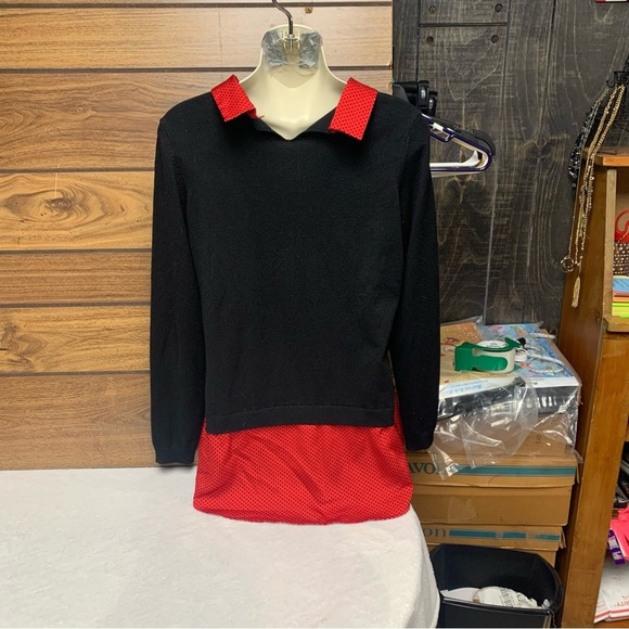 Adrianna Papell size M Black Sweater with Red Polka Dot Accents - Picture 6 of 8